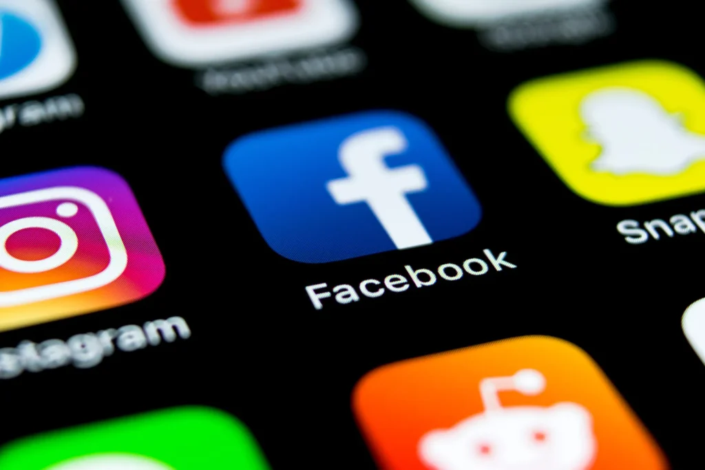 Over 62,000 Facebook Users Tricked by Fake AI Tools, Infected with Noodlophile Malware
